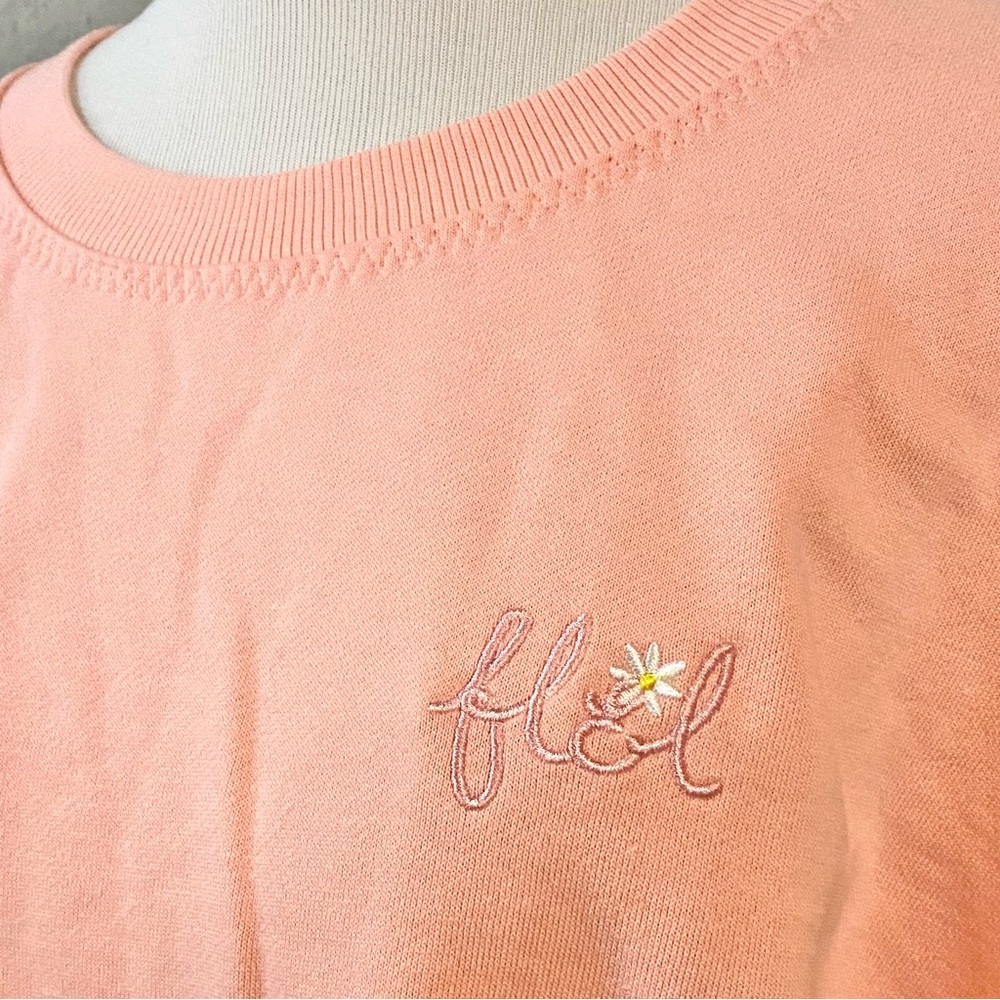 NWT For Love & Lemons Alex Daisy FL&L Oversized Sweatshirt - Picture 9 of 15